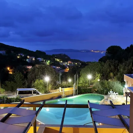 La Pergola Al 9